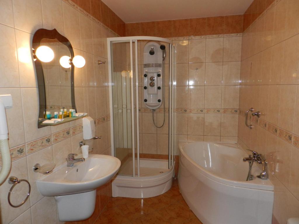 Hotel Restauracja Twist Krosno Chambre photo